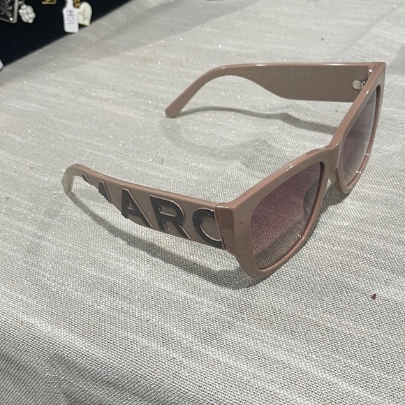 6002. Marc Jacobs Tan Sunglasses main image 10